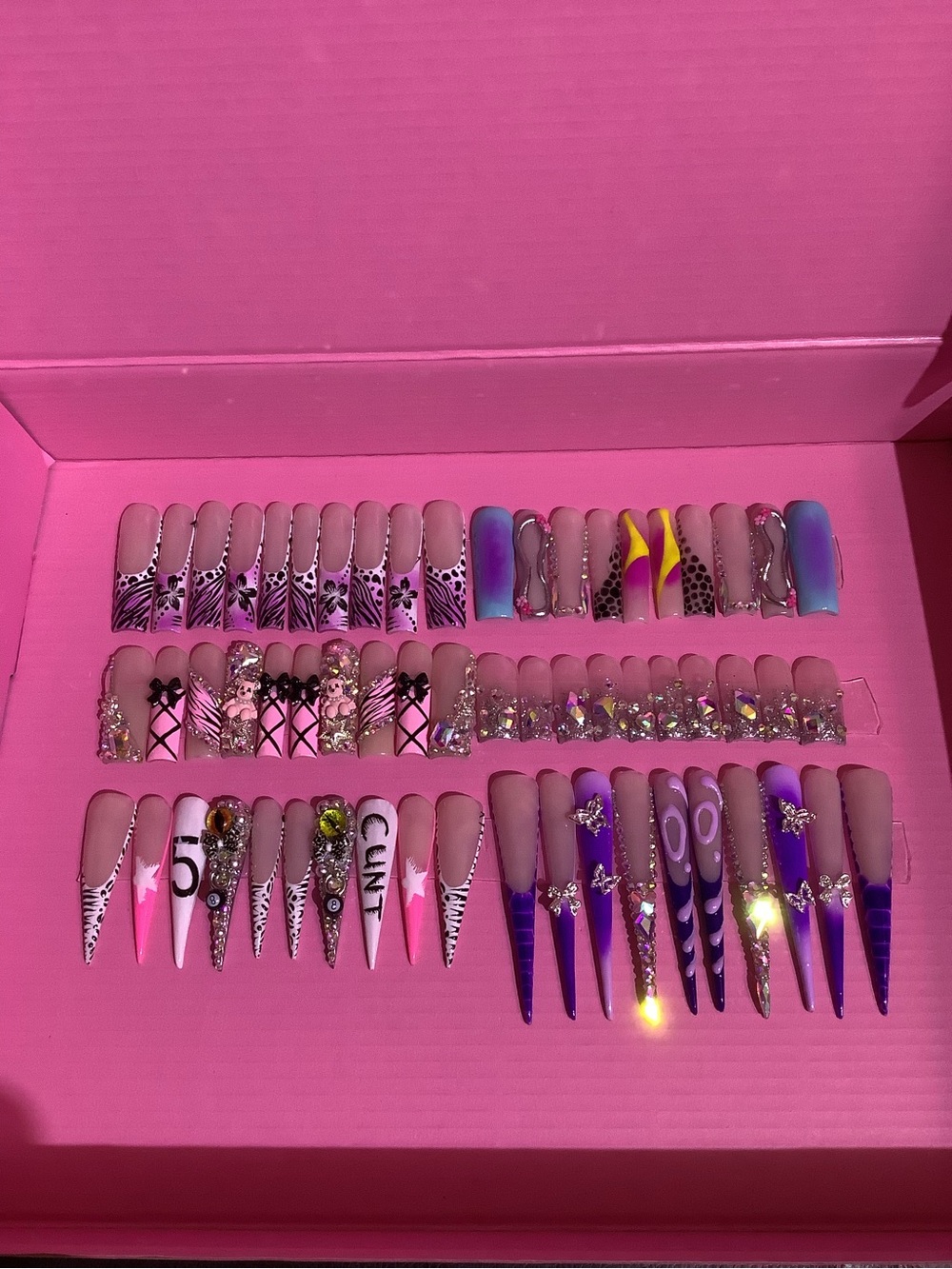 Custom Acrylic Press-On Nail Baddie Kit